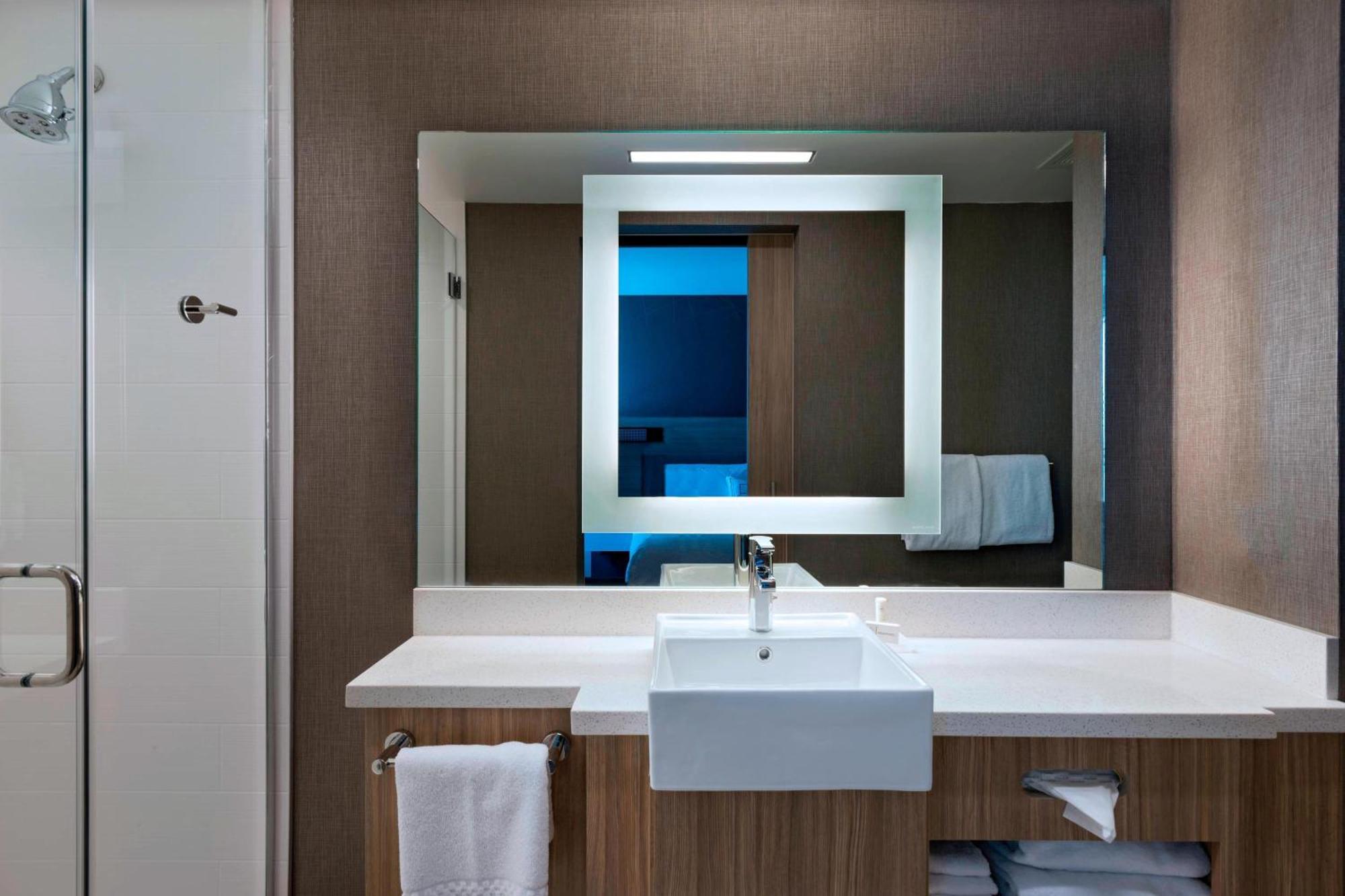 Springhill Suites By Marriott Denver West/Golden Lakewood Exterior photo
