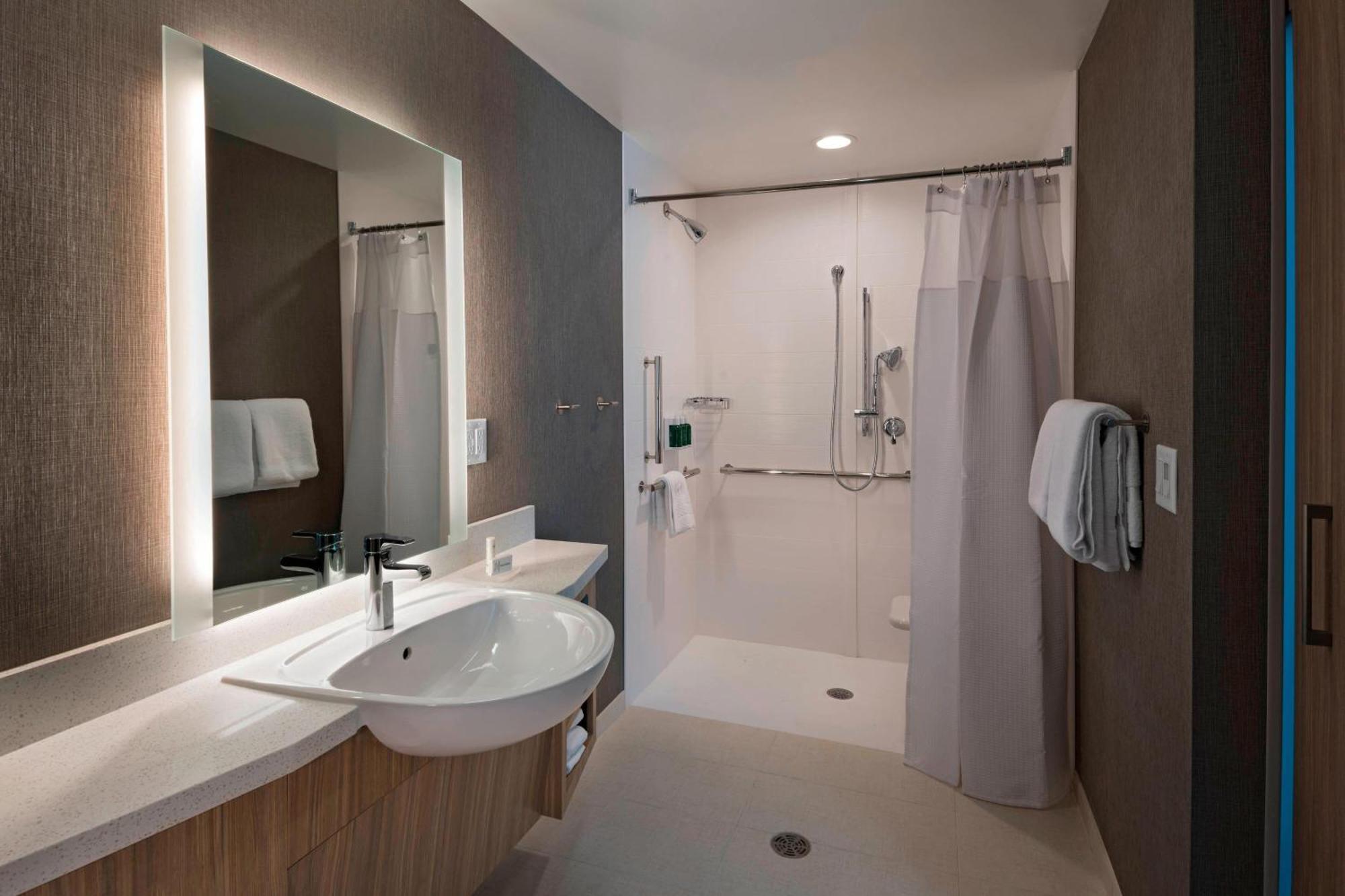 Springhill Suites By Marriott Denver West/Golden Lakewood Exterior photo
